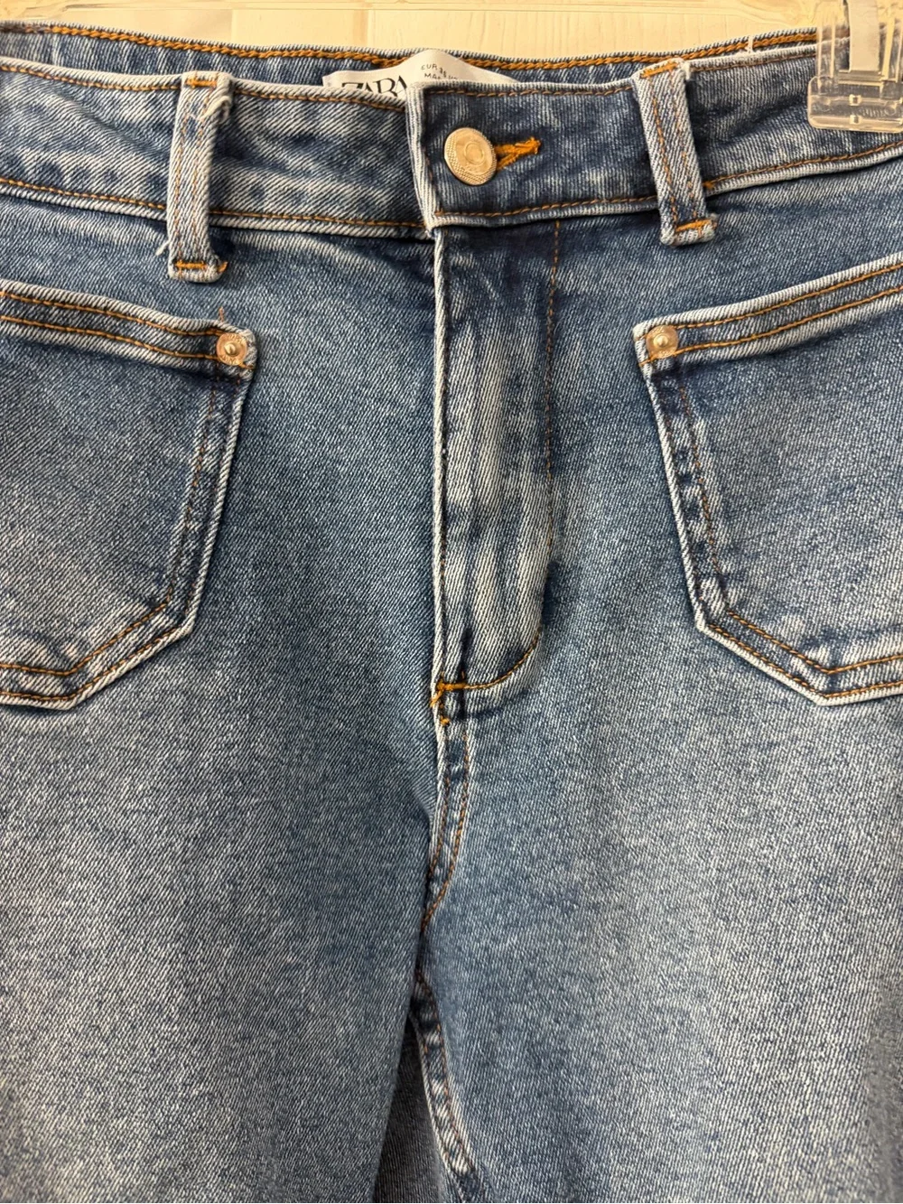 Zara Wide-Leg Jeans — Medium Blue